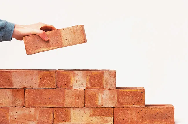 Eu, que confio no meu potencial, quando vejo uma viatura na rua